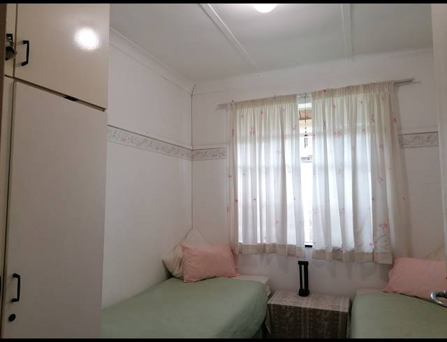 3 BEDROOM FREEHOLD SOLD IN STILFONTEIN EXT 1